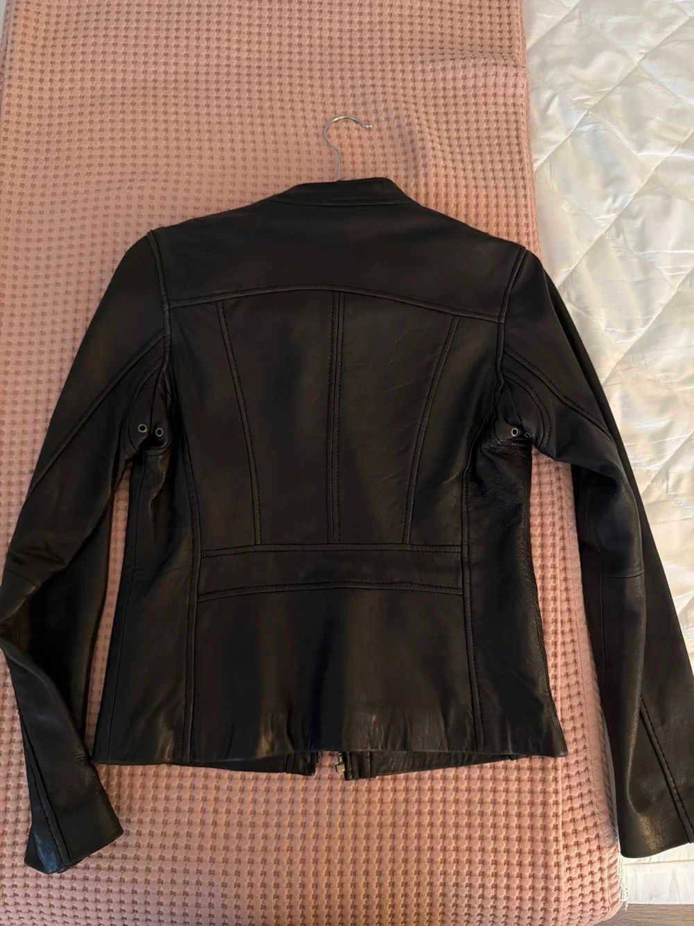 Michael Kohrs Women’s Black Leather Jacket Size S
